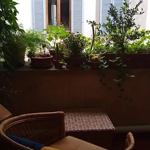 Borgo Pignolo - In With Private Bathroom And Shared Shower Apartamento