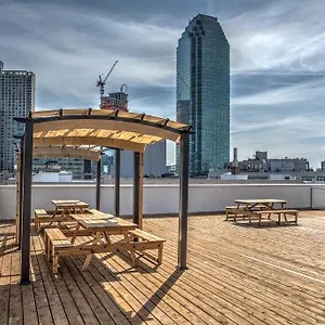 Lic *** Nueva York